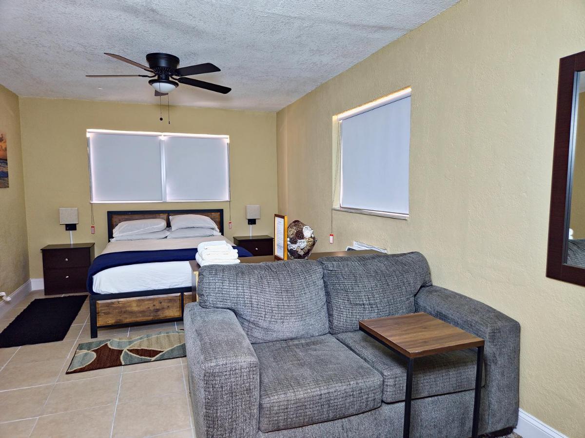 The Vacay Inn Lauderdale Lakes Εξωτερικό φωτογραφία